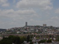 ausblick über Querétaro mit seinen berühmten Aquädukt.